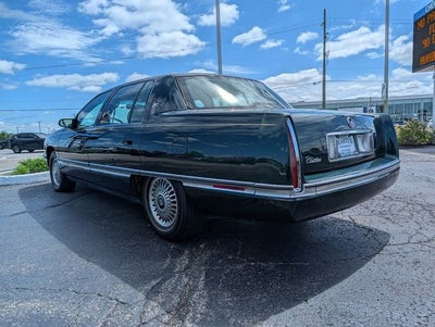 1995 Cadillac DeVille Standard