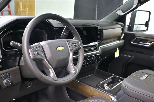 2025 Chevrolet Silverado 2500 HD High Country