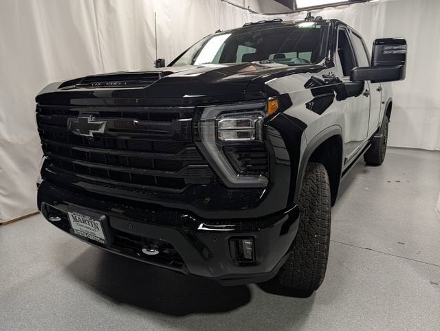2026 Chevrolet Silverado 3500 HD High Country