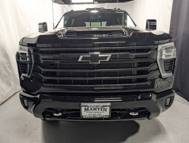 2026 Chevrolet Silverado 3500 HD High Country