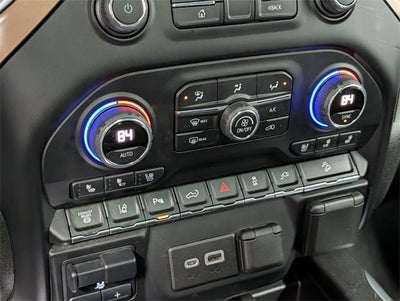 2022 Chevrolet Silverado 3500 HD High Country