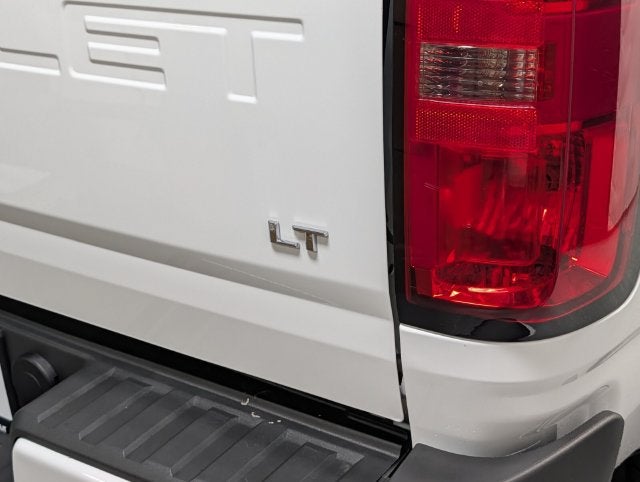 2022 Chevrolet Colorado 4WD LT