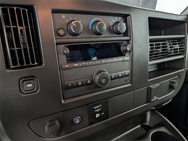 2024 Chevrolet Express Cargo 2500 WT