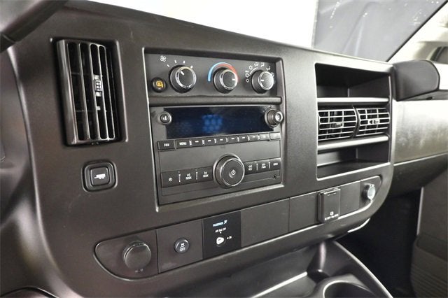 2024 Chevrolet Express Cargo 2500 WT