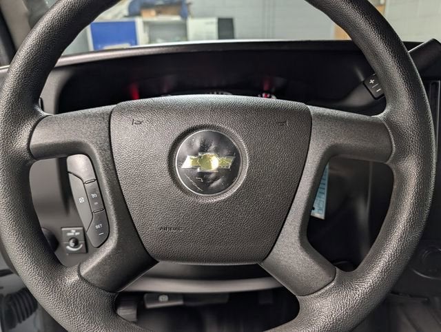 2024 Chevrolet Express Cargo 2500 WT