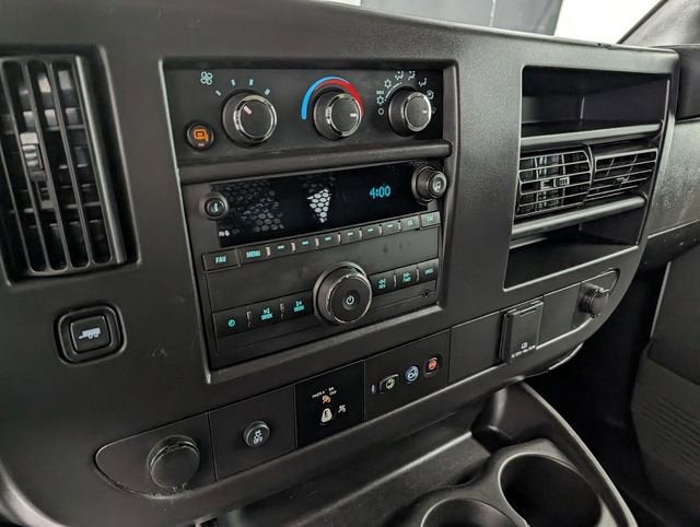 2024 Chevrolet Express Cargo 2500 WT