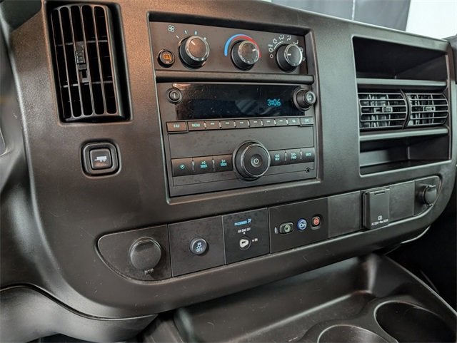 2024 Chevrolet Express Cargo 2500 WT