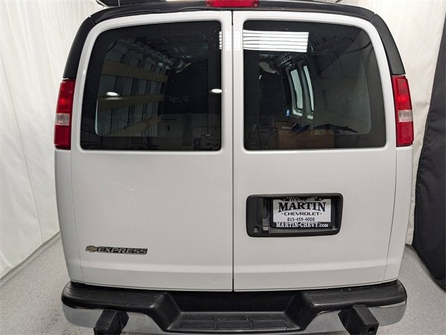 2024 Chevrolet Express Cargo 2500 WT