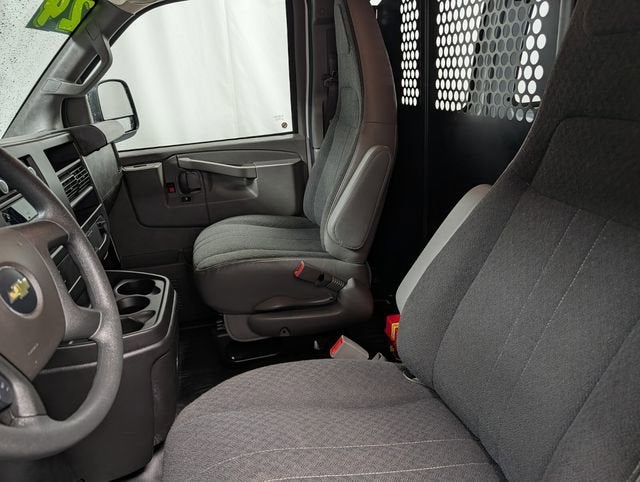 2024 Chevrolet Express Cargo 2500 WT