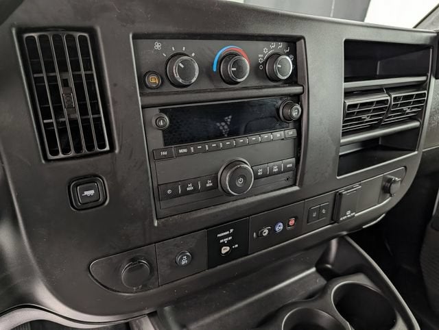 2024 Chevrolet Express Cargo 2500 WT