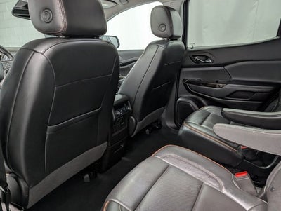 2022 GMC Acadia AT4