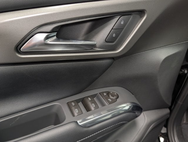 2027 Chevrolet Traverse LT - Photo 15