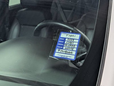 2023 Chevrolet Traverse LT Leather