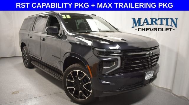 2025 Chevrolet Suburban RST