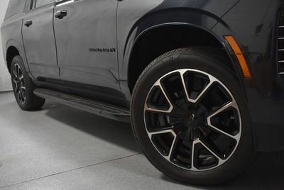 2025 Chevrolet Suburban RST