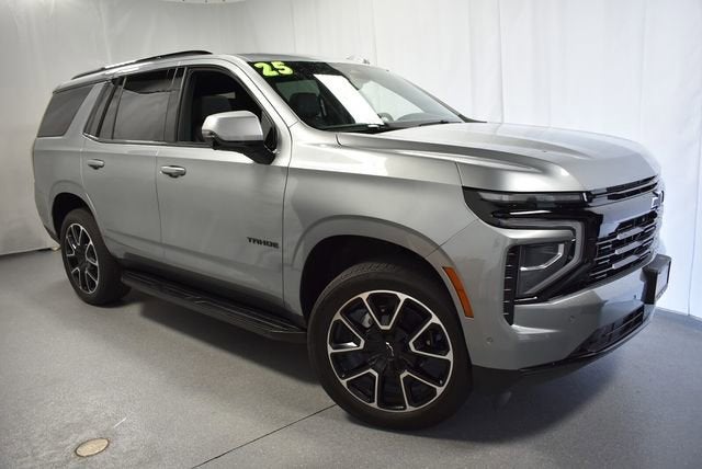 2025 Chevrolet Tahoe RST