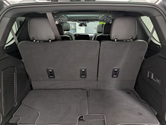 2025 Chevrolet Tahoe RST