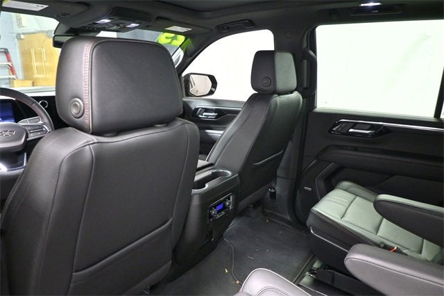 2025 Chevrolet Tahoe RST