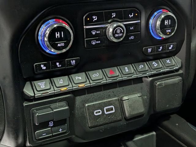 2023 GMC Sierra 3500 HD Denali