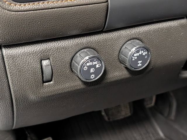 2022 GMC Canyon AT4 - Cloth