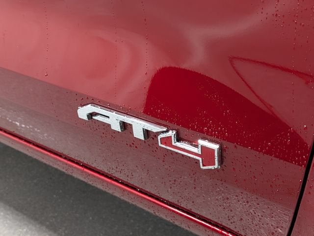 2024 GMC Canyon AT4
