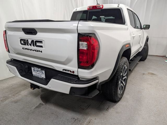 2023 GMC Canyon AT4
