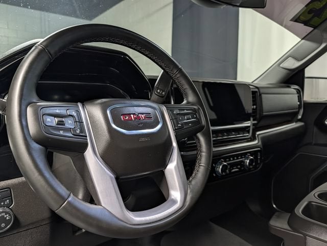 2025 GMC Sierra 1500 SLE