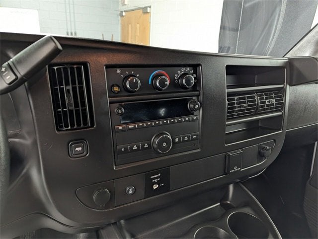 2024 GMC Savana Cargo 2500 Work Van