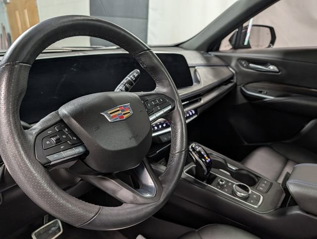 2024 Cadillac XT4 Sport