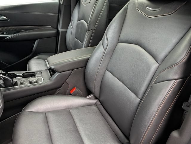 2022 Cadillac XT4 AWD Sport