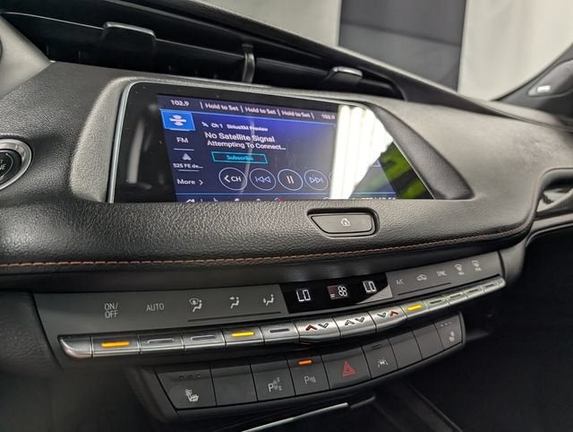 2022 Cadillac XT4 AWD Sport