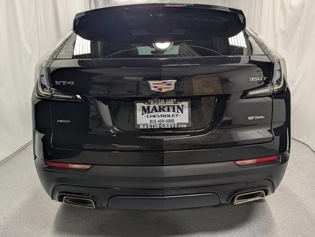 2022 Cadillac XT4 AWD Sport