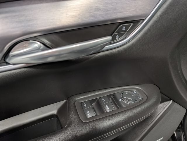 2020 Cadillac XT5 Luxury FWD