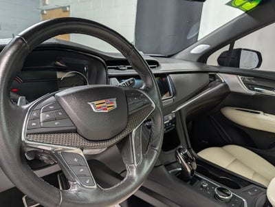 2023 Cadillac XT5 AWD Sport