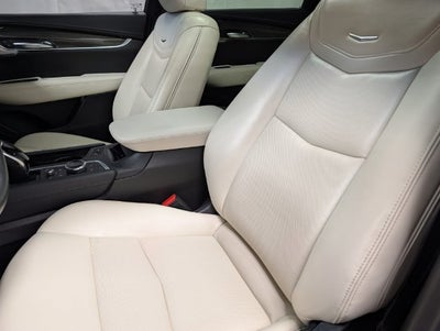 2023 Cadillac XT5 AWD Sport