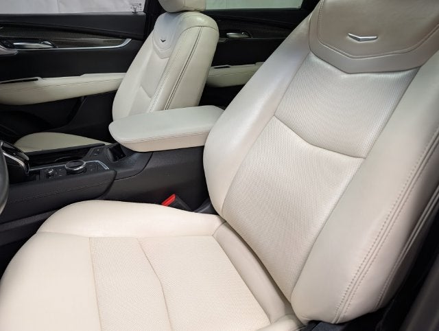 2023 Cadillac XT5 AWD Sport
