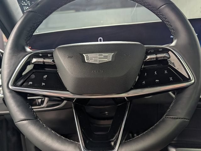 2024 Cadillac LYRIQ Luxury 1