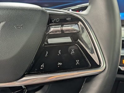 2024 Cadillac LYRIQ Luxury 1