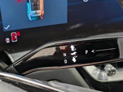 2024 Cadillac LYRIQ Luxury 1