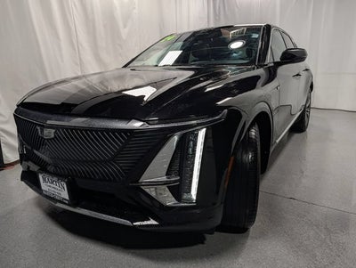 2024 Cadillac LYRIQ Luxury 1