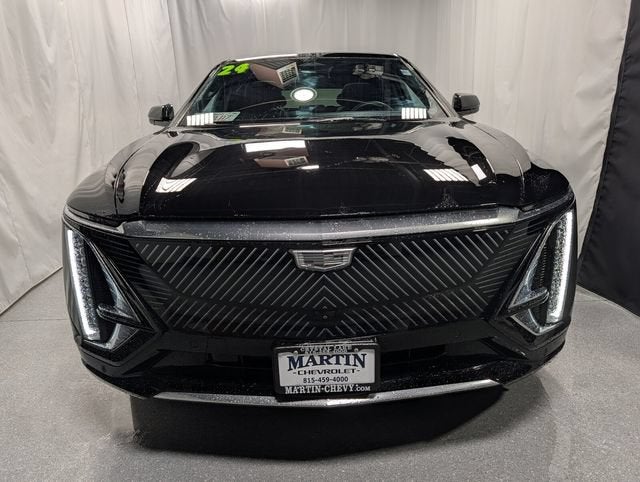 2024 Cadillac LYRIQ Luxury 1