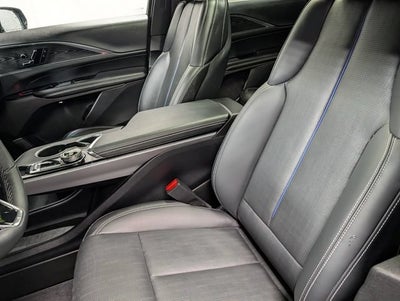 2024 Cadillac LYRIQ Luxury 1