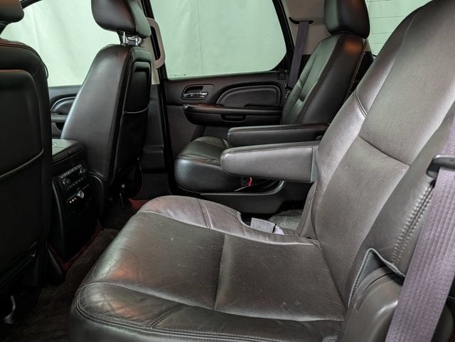 2013 Cadillac Escalade Luxury
