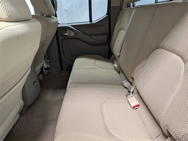 2016 Nissan Frontier SV