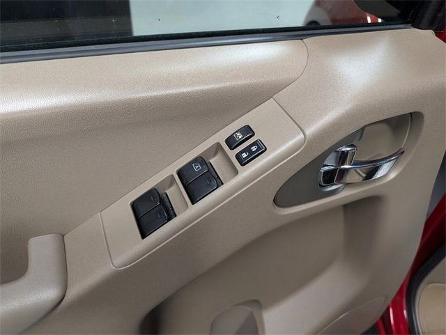 2016 Nissan Frontier SV