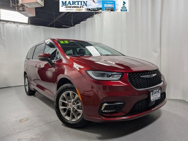 2023 Chrysler Pacifica Touring L AWD