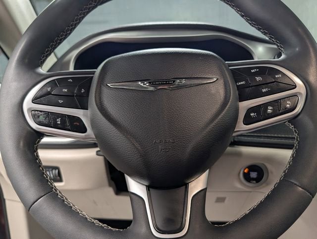 2023 Chrysler Pacifica Touring L AWD