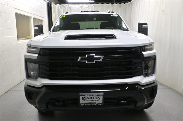 2025 Chevrolet Silverado 2500 HD Custom