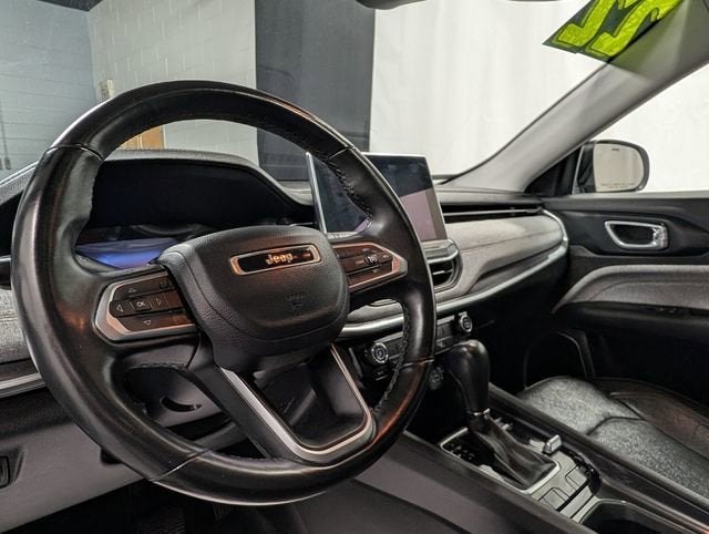 2022 Jeep Compass Latitude Lux 4x4