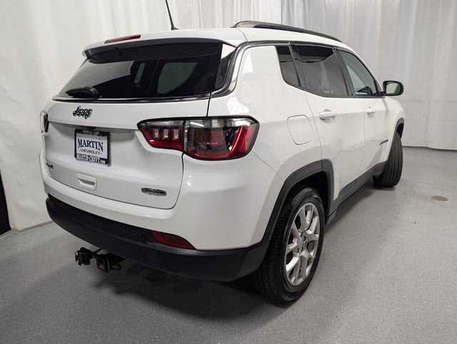 2022 Jeep Compass Latitude Lux 4x4